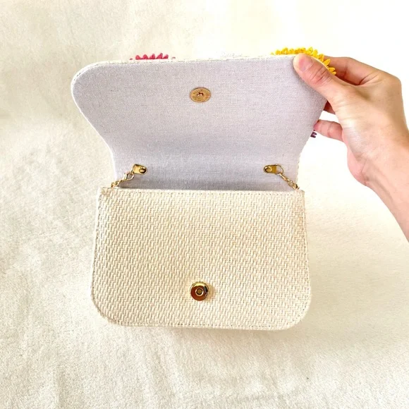 Haute Hippie Straw Bag w/ Colorful Floral Decoration & Bamboo Handle - Picture 5 of 9